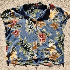 Tropical Tuesday Button Up